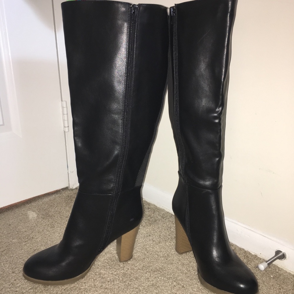 Wide Calf/Wide Width Black Boots
